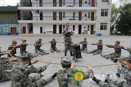 四川旺達(dá)集團(tuán)企業(yè)軍訓(xùn)活動